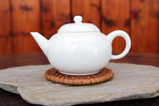 Porcelánová konvička 110ml