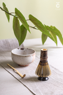 Tmavý "Chasen" - Metlička na Matchu - 100 štetiniek